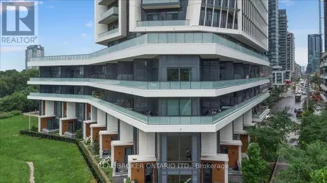 30 Ordnance Street Toronto (niagara) ON M6K 0C8
