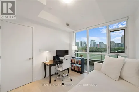 30 Ordnance Street Toronto (niagara) ON M6K 0C8