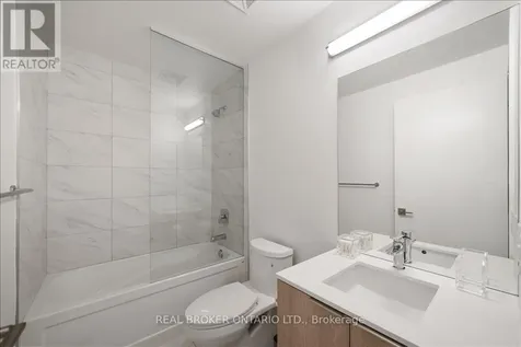 30 Ordnance Street Toronto (niagara) ON M6K 0C8