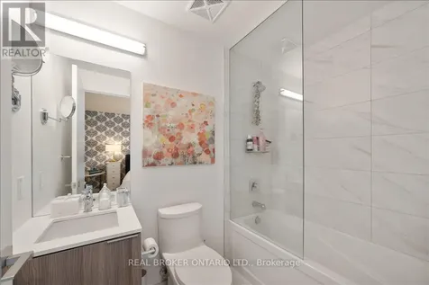 30 Ordnance Street Toronto (niagara) ON M6K 0C8