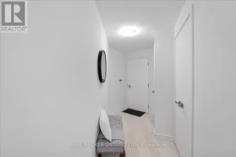 30 Ordnance Street Toronto (niagara) ON M6K 0C8