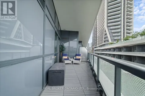 30 Ordnance Street Toronto (niagara) ON M6K 0C8