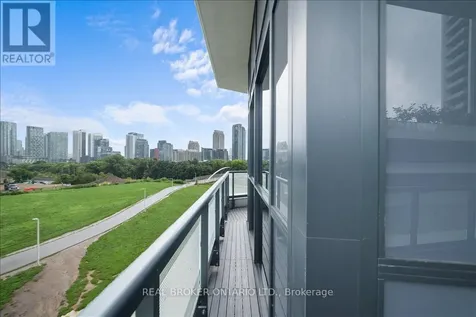 30 Ordnance Street Toronto (niagara) ON M6K 0C8