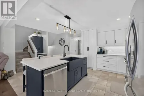 11 Empire Parkway St. Thomas ON N5R 0E9
