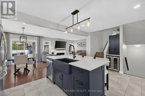 11 Empire Parkway St. Thomas ON N5R 0E9