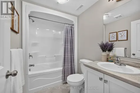 11 Empire Parkway St. Thomas ON N5R 0E9