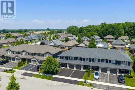 11 Empire Parkway St. Thomas ON N5R 0E9