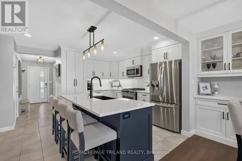 11 Empire Parkway St. Thomas ON N5R 0E9