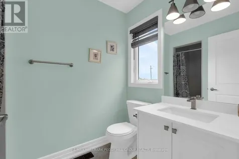15 Wagner Crescent Essa (angus) ON L3W 0P4