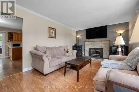 337 Roxdale Avenue Ottawa ON K1E 1T9
