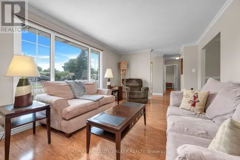 337 Roxdale Avenue Ottawa ON K1E 1T9