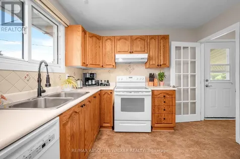 337 Roxdale Avenue Ottawa ON K1E 1T9