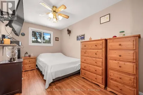 337 Roxdale Avenue Ottawa ON K1E 1T9