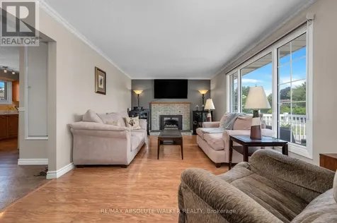 337 Roxdale Avenue Ottawa ON K1E 1T9