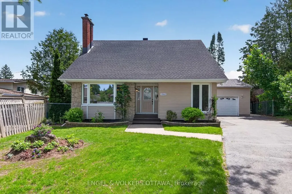 1862 Sharel Drive Ottawa ON K1H 6W4
