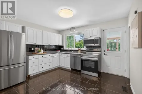 1862 Sharel Drive Ottawa ON K1H 6W4