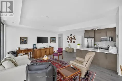 805 Carling Avenue Ottawa ON K1S 5W9