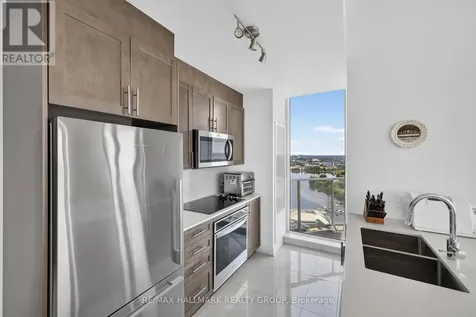 805 Carling Avenue Ottawa ON K1S 5W9