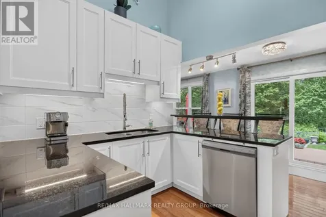 1965 Rosebella Avenue Ottawa ON K1T 1G6
