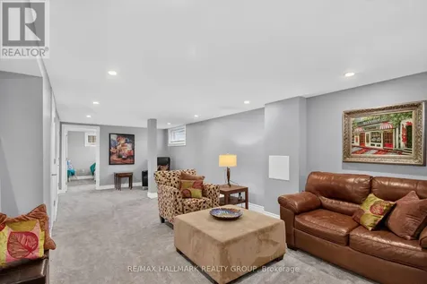 1965 Rosebella Avenue Ottawa ON K1T 1G6