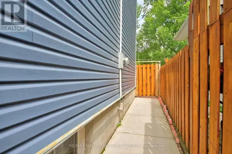 1965 Rosebella Avenue Ottawa ON K1T 1G6