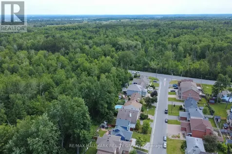 1965 Rosebella Avenue Ottawa ON K1T 1G6
