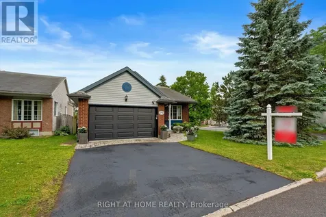 120 Grandpark Circle Ottawa ON K1G 6R5