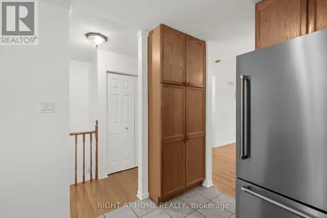 120 Grandpark Circle Ottawa ON K1G 6R5