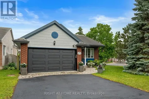 120 Grandpark Circle Ottawa ON K1G 6R5