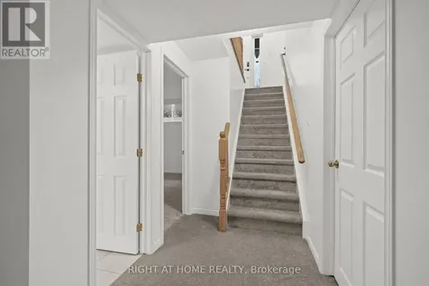 120 Grandpark Circle Ottawa ON K1G 6R5