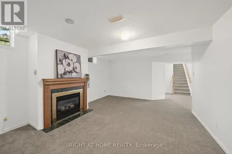 120 Grandpark Circle Ottawa ON K1G 6R5