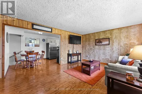 31 Carol Street Laurentian Valley ON K8A 6W6