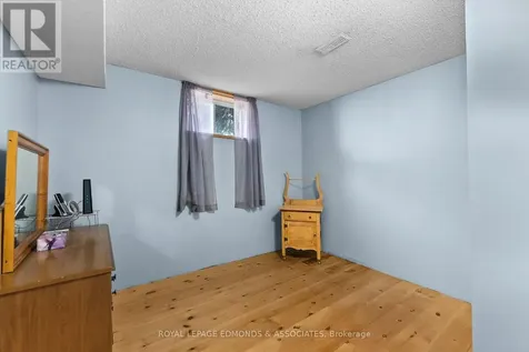 31 Carol Street Laurentian Valley ON K8A 6W6