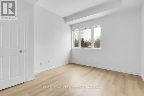 165 Waterbridge Drive Ottawa ON K2G 7G3