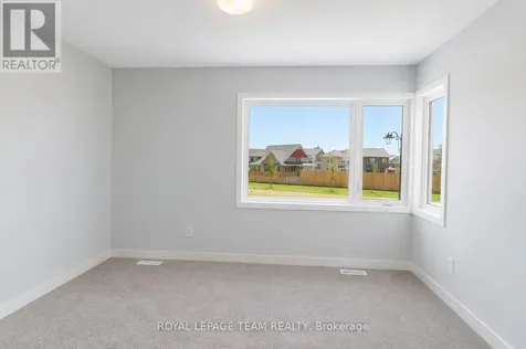 803 Crossgate Street Ottawa ON K2J 7E3