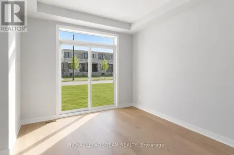 803 Crossgate Street Ottawa ON K2J 7E3