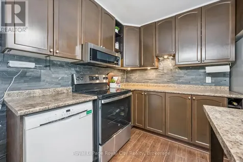 81 Oxford Street Kitchener ON N2H 4R8