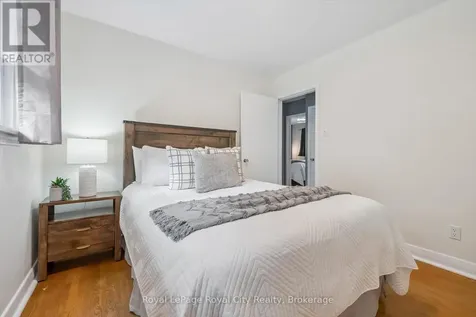 81 Oxford Street Kitchener ON N2H 4R8