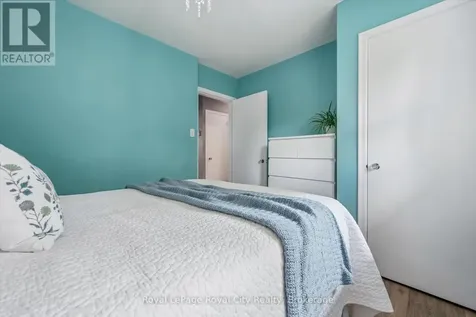 81 Oxford Street Kitchener ON N2H 4R8