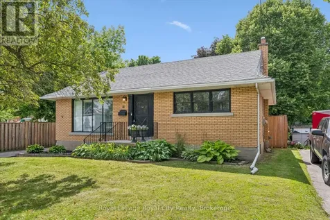 81 Oxford Street Kitchener ON N2H 4R8