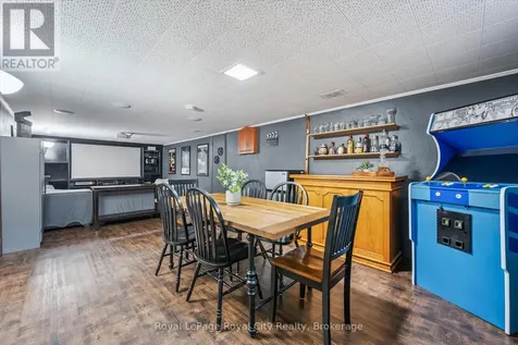 81 Oxford Street Kitchener ON N2H 4R8