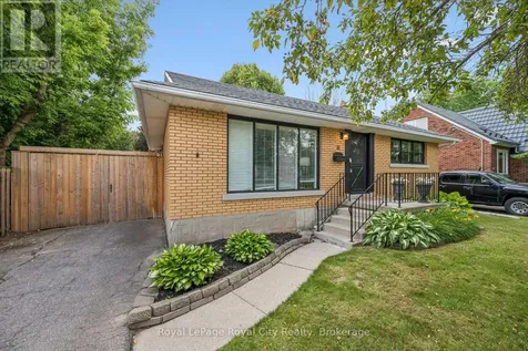81 Oxford Street Kitchener ON N2H 4R8