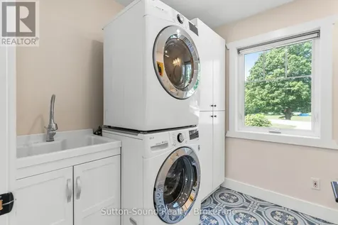 87 Meadowland Road South Bruce Peninsula ON N0H 2T0
