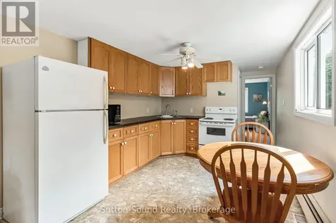 87 Meadowland Road South Bruce Peninsula ON N0H 2T0