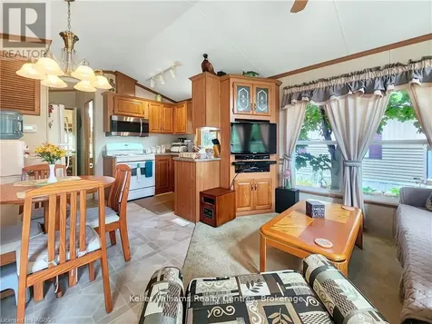 13 Southline Avenue Huron-kinloss ON N0G 2B0