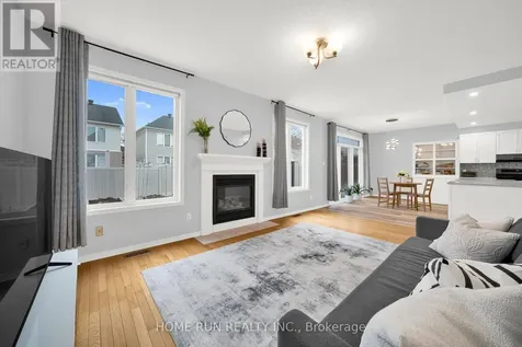 10 Pavona Street Ottawa ON K2G 6T2