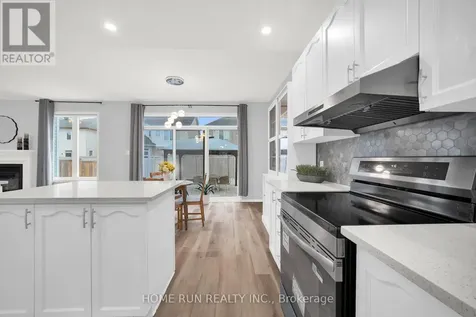 10 Pavona Street Ottawa ON K2G 6T2