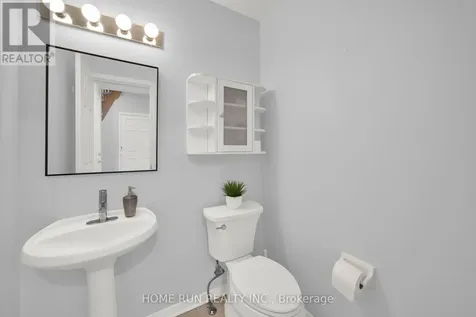 10 Pavona Street Ottawa ON K2G 6T2