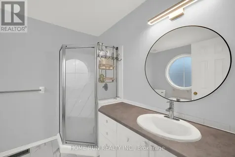 10 Pavona Street Ottawa ON K2G 6T2