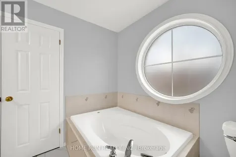 10 Pavona Street Ottawa ON K2G 6T2